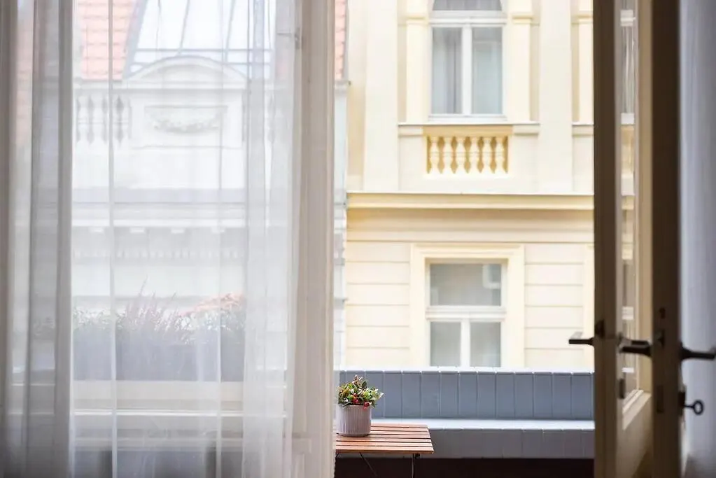 Apartment Beautiful Flat In City Center With Balcony Prague